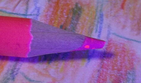pyramid_pink_uv.jpg
